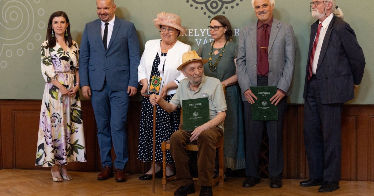 Átadták a 2026-os Pro Urbe díjakat Székelyudvarhelyen